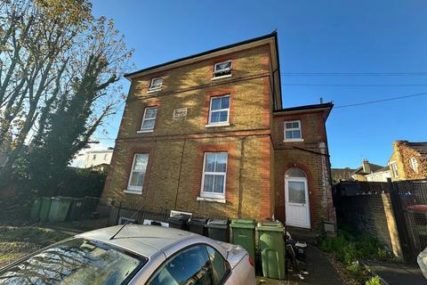 1 bedroom flat to rent, Bower Lane, Maidstone ME16