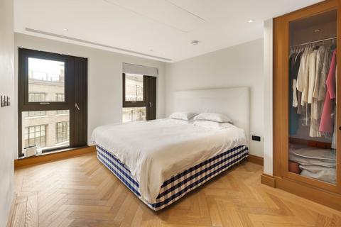 3 bedroom apartment for sale, Cleland House, John Islip Street London SW1P