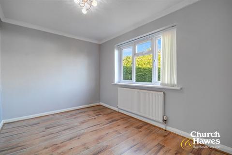 undefined, Mayland Green, Mayland