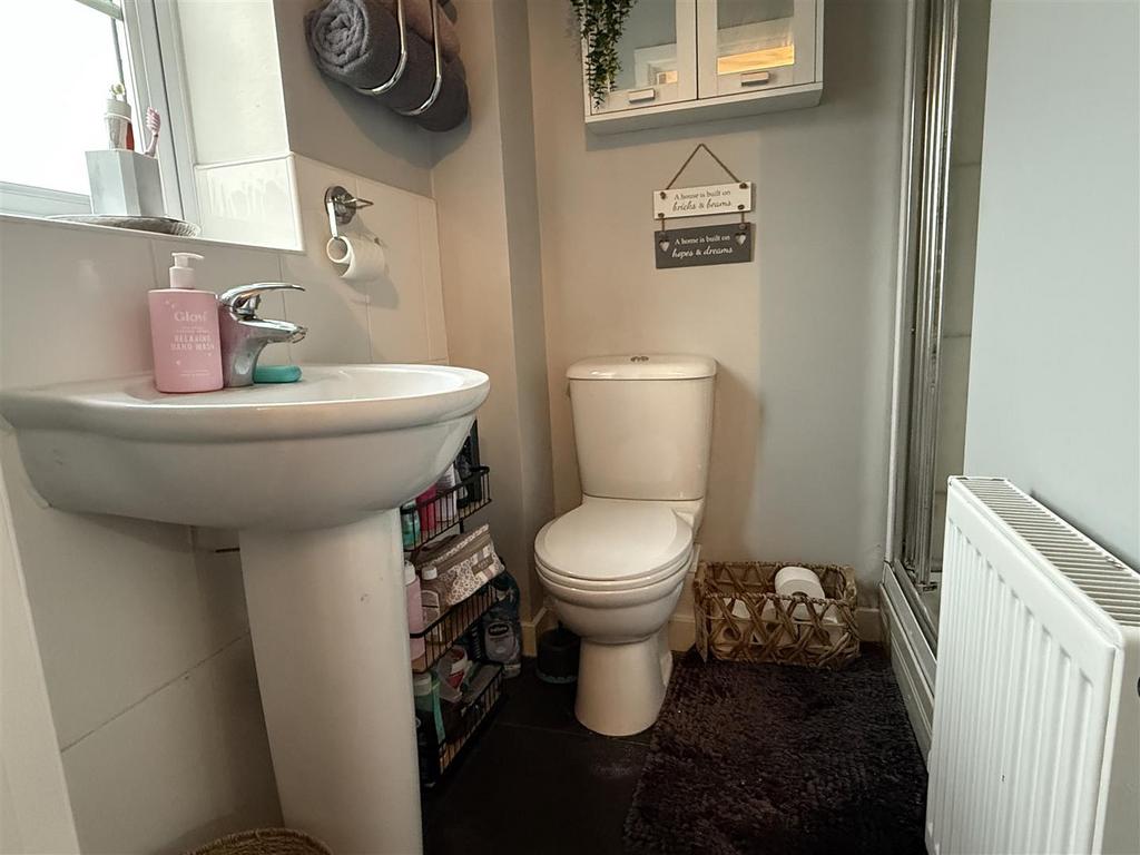 Master En-Suite