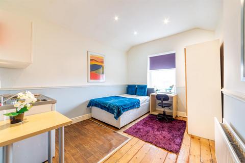 Studio to rent, *Bills Included* Westgate Road, City Centre, Newcastle Upon Tyne