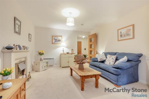 1 bedroom apartment for sale, Dutton Court, Station Approach, Off Station Road, Cheadle Hulme, Cheadle