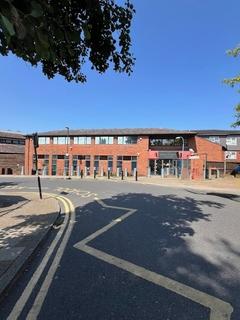 Mixed use to rent, 5 Cecil Park Pinner HA5 5HJ
