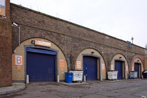 Distribution warehouse to rent, Crossfield St London SE8 3PH