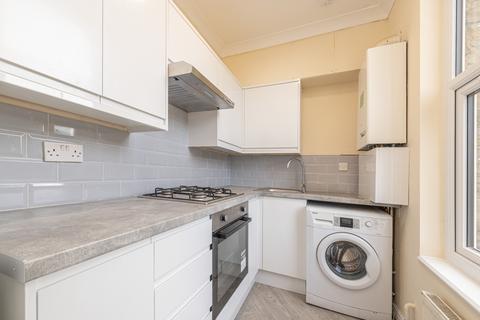 1 bedroom flat to rent, 4 West Hill Terrace, 83 Harrogate Road, Leeds LS7