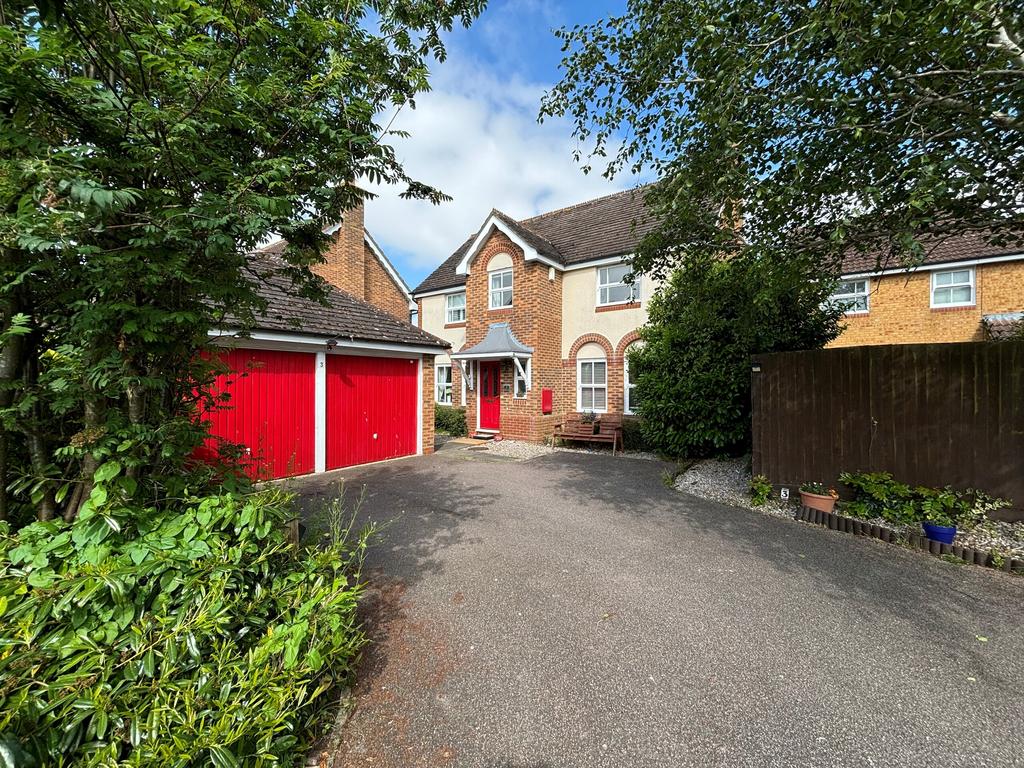 3 swan close