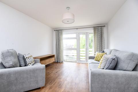 2 bedroom flat to rent, Hernes Close, Oxford, OX2