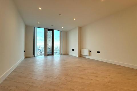 2 bedroom apartment to rent, Trinity Way, Manchester