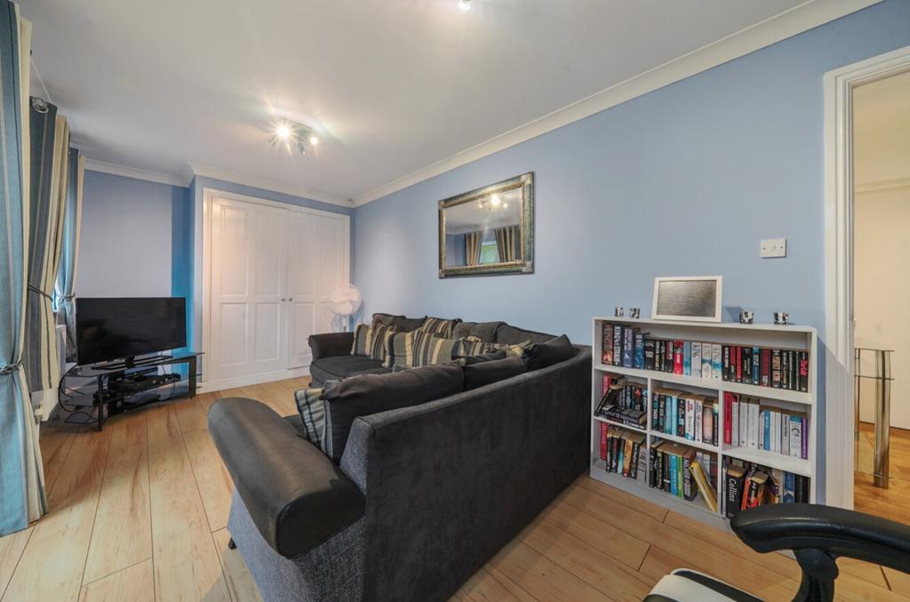 1385806-23-692dc009d11d7-1