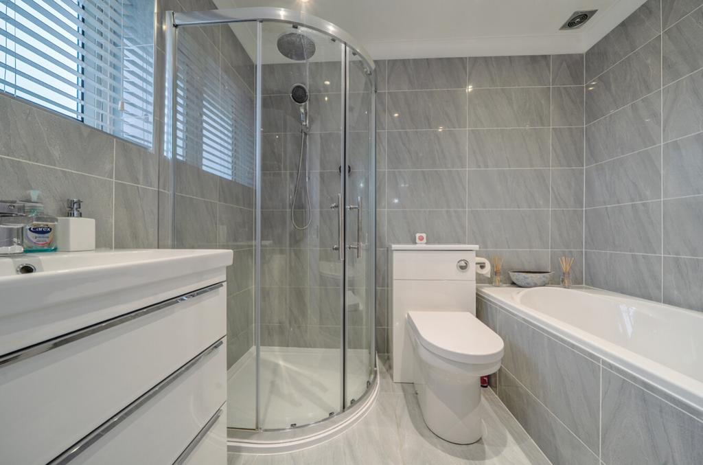 1385806-11-692dbc7fea5a5-1