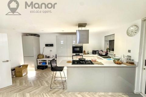 undefined, Star House, Snowshill Road, Manor Park, E12 6BF