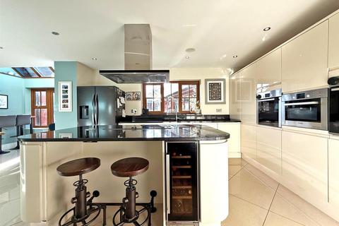 5 bedroom detached house for sale, Cross Lane, Bayston Hill, Shrewsbury