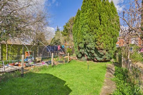 3 bedroom terraced house for sale, Christchurch Road, Ashford TN23 7XB