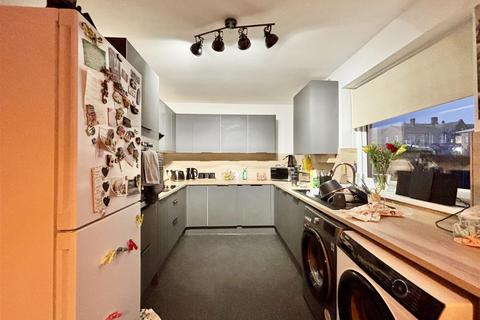 3 bedroom terraced house for sale, Russell Road, Bradford BD13