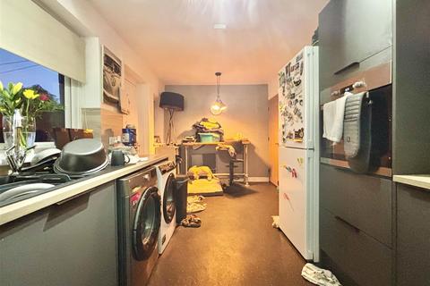 3 bedroom terraced house for sale, Russell Road, Bradford BD13