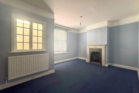 undefined, Queen Street, Ashford TN24