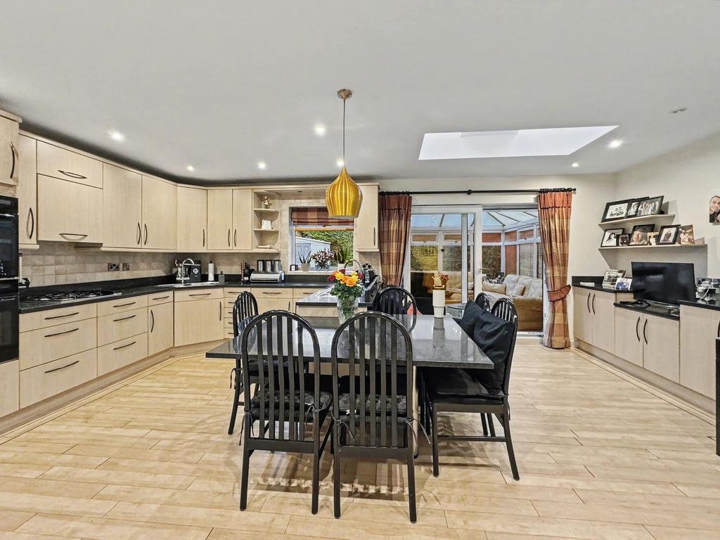 Kitchen / Diner