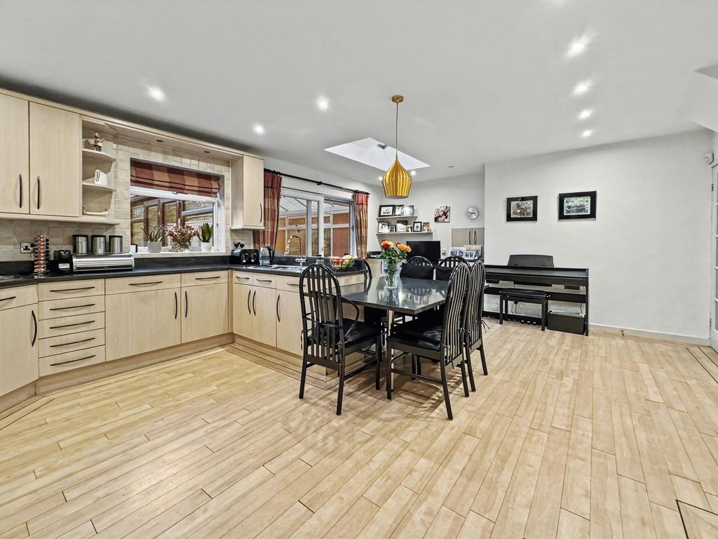 Kitchen / Diner