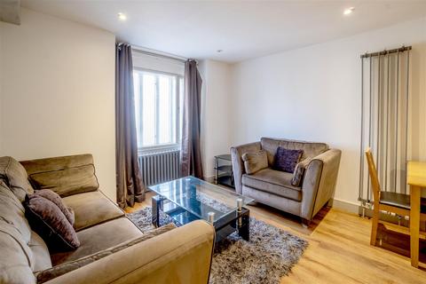 2 bedroom apartment to rent, Vauxhall Street, Plymouth