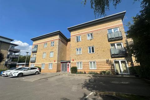 undefined, Maddison Heights, Watford WD18