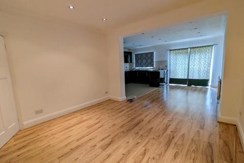undefined, Fairdale Gardens, Hayes, Middlesex, UB3 3JA