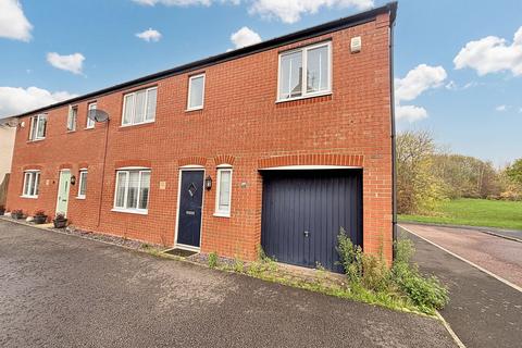 4 bedroom semi-detached house for sale, Warkworth Woods, Gosforth, Newcastle upon Tyne, NE3 5RA