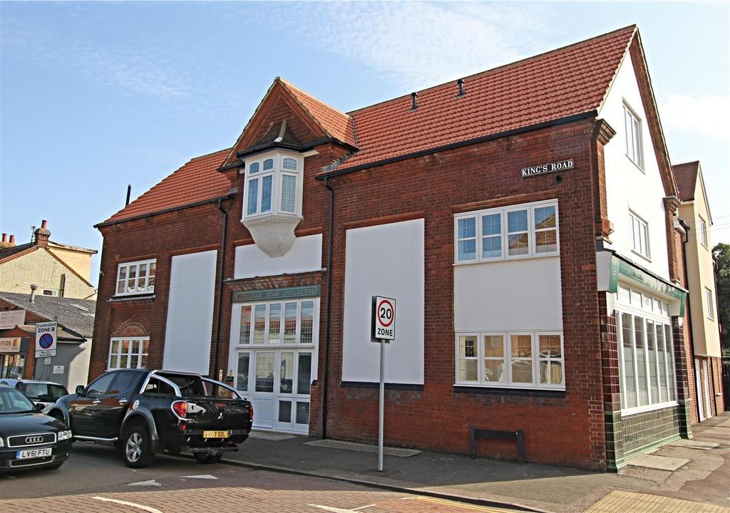 Outside of William Moss.jpg