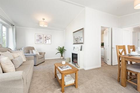 2 bedroom park home for sale, Lincoln, Lincolnshire, LN2