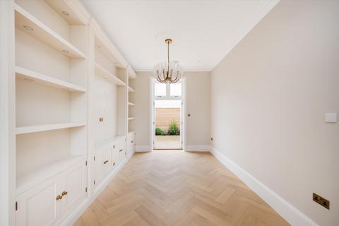 undefined, Branch Hill, London, NW3