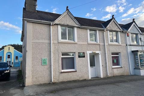 Mixed use for sale, Market Square , Llanybydder , Carmarthenshire, SA40