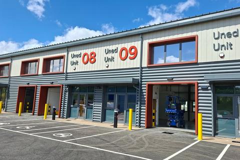 Warehouse to rent, Talley Rd Llandeilo SA19 7HR