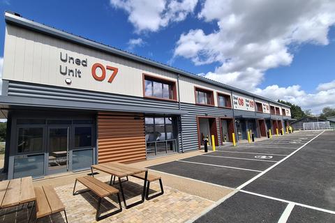 Warehouse to rent, Talley Rd Llandeilo SA19 7HR