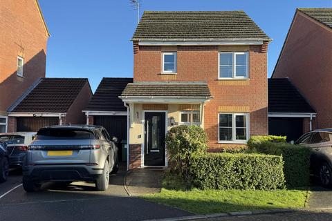 3 bedroom detached house for sale, Salvia Way, Bedworth