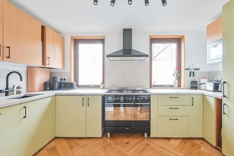 undefined, Liverpool Road, Islington, London, N7