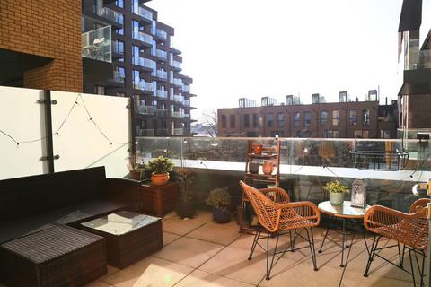 2 bedroom flat for sale, Woodberry Down, N4, Manor House, LONDON, N4
