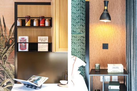 undefined, London Dock, Wapping E1W