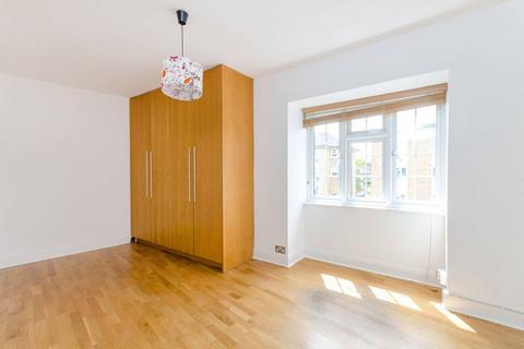 2 bedroom flat to rent, Surbiton Crescent, Kingston, Kingston upon Thames, KT1