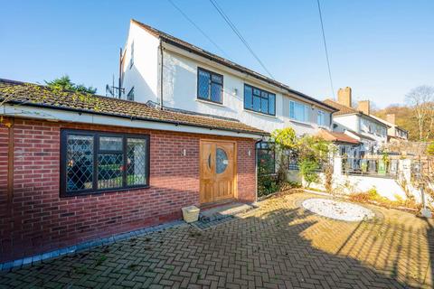 5 bedroom house to rent, Bowness Crescent, Kingston, London, SW15