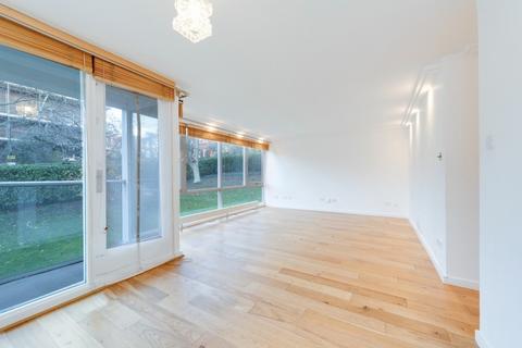 undefined, Netherhall Gardens, Hampstead, NW3