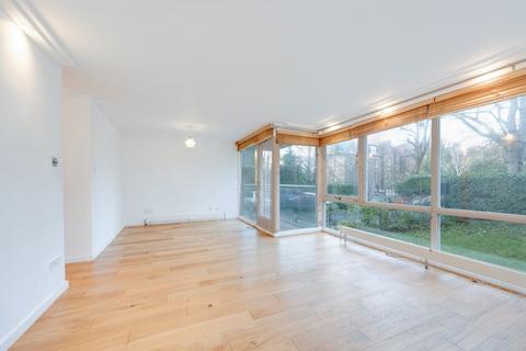 undefined, Netherhall Gardens, Hampstead, NW3