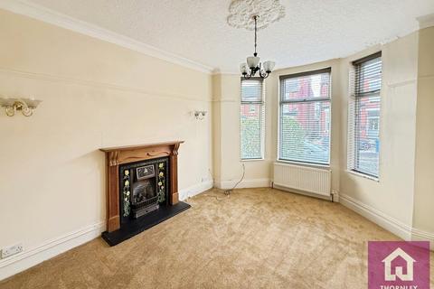 3 bedroom semi-detached house to rent, Highfield Drive, Monton, Manchester, Greater Manchester, M30