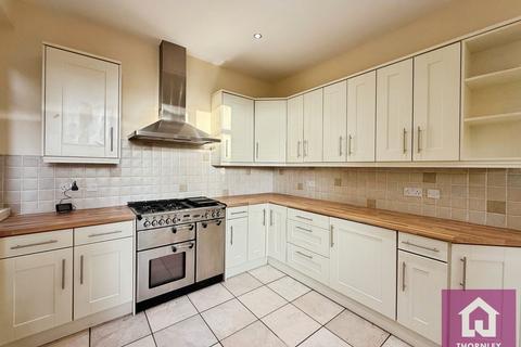 3 bedroom semi-detached house to rent, Highfield Drive, Monton, Manchester, Greater Manchester, M30