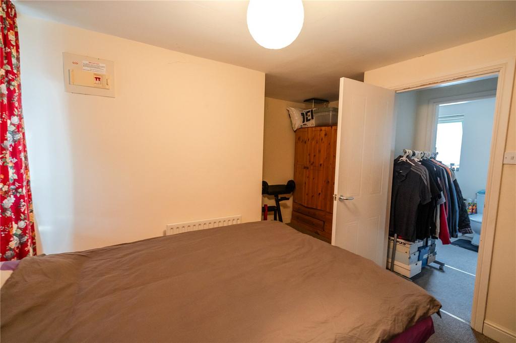 Bedroom (2)