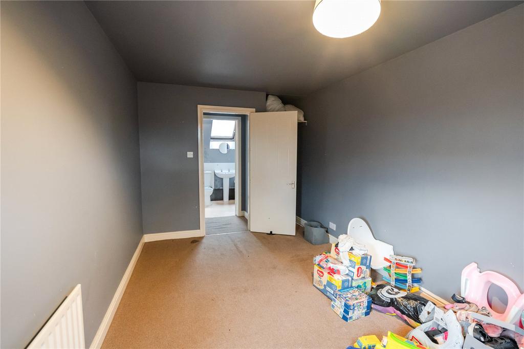 Bedroom (2)