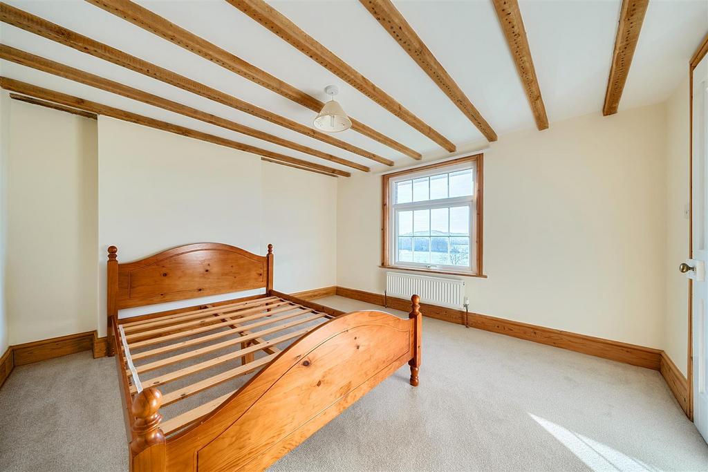 Bed 4 window.jpg