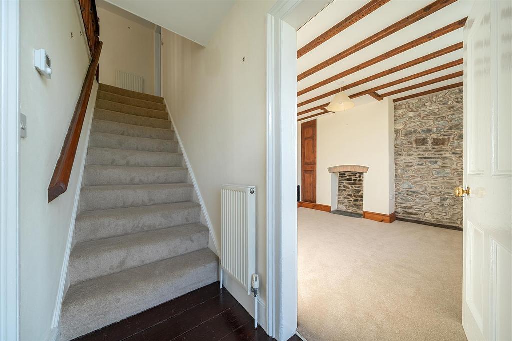 Hallway and Stairs.jpg