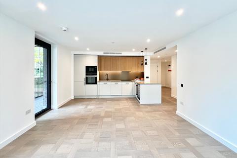 2 bedroom flat to rent, Boxwood Gardens, London, E1W.