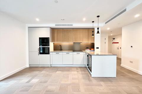 2 bedroom flat to rent, Boxwood Gardens, London, E1W.