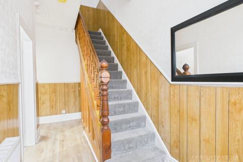3 bedroom terraced house to rent, Esher Road, Liverpool, L6
