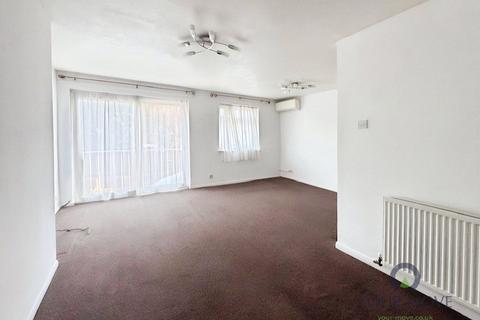 4 bedroom terraced house to rent, Reculver Walk, Kent ME15